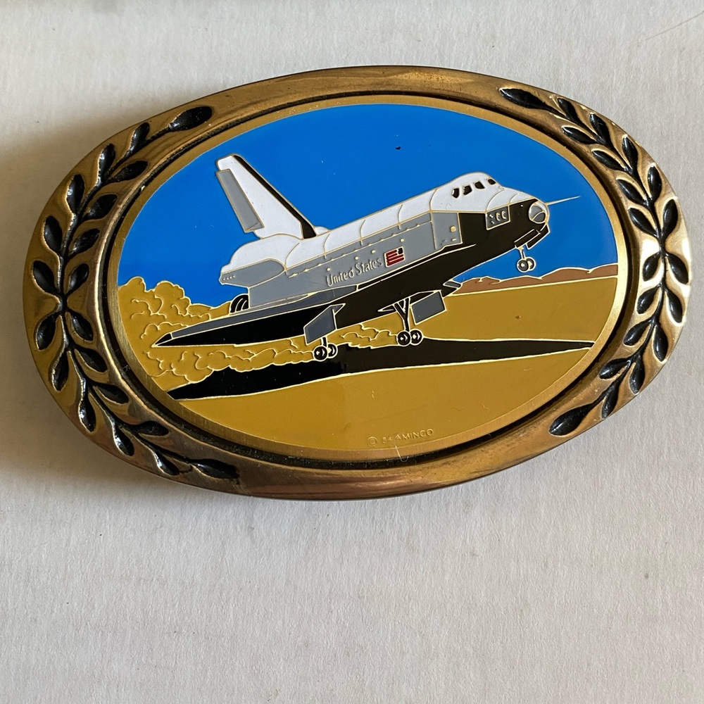 Heritage Collection Vtg 1984 Discovery Space Shuttle Brass Enamel Belt Buckle